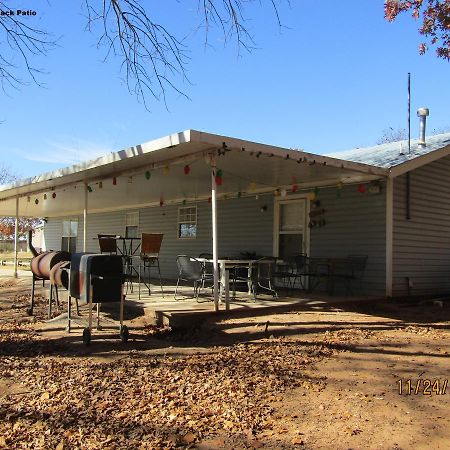 Arrowhead Point Lodge & Campground Kingston Exteriör bild