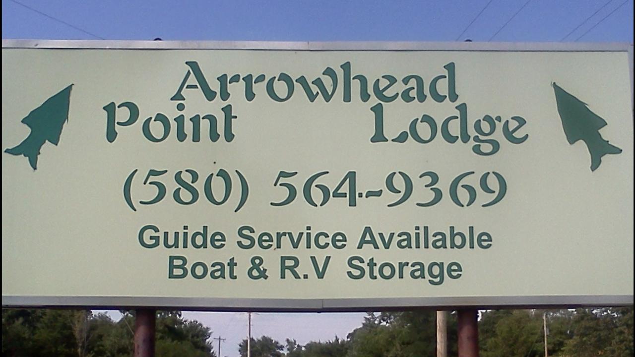 Arrowhead Point Lodge & Campground Kingston Exteriör bild